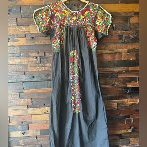 Vintage Mexican Huipil Embroidered Oaxaca Folk Dress Handmade